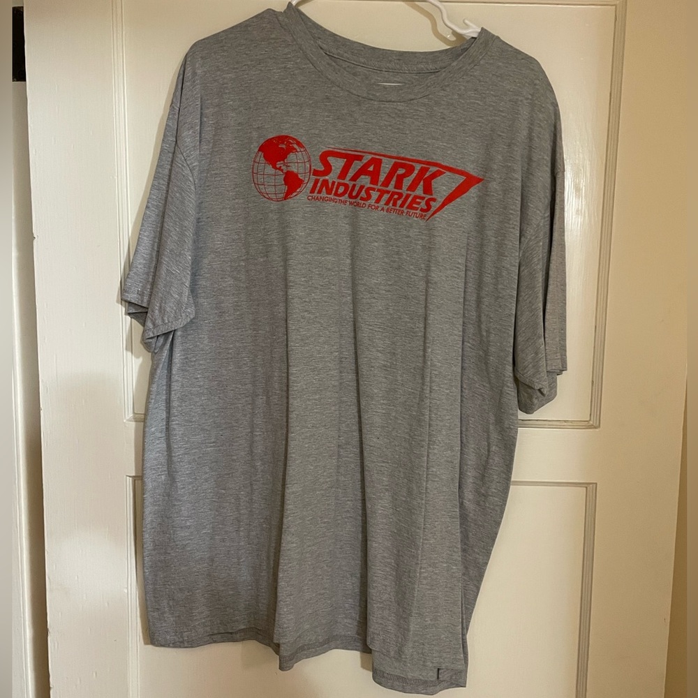 Gray Marvel Size 2X Stark Industries T-shirt